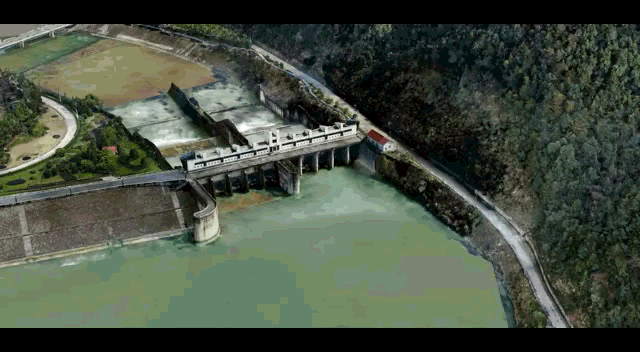 3cm精度倾斜摄影.gif