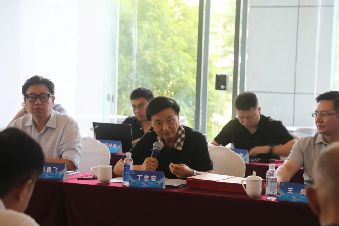 浙江工业大学校友会召开2025年年中工作会议，数智产业联盟会长俞蔚致辞并分享实践经验_2.jpg